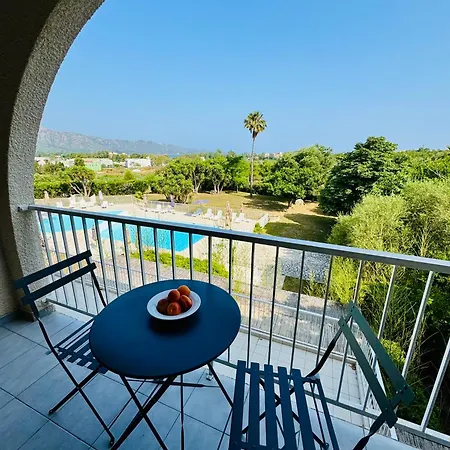 Saint-florent Vue Piscine アパート サン・フロラン